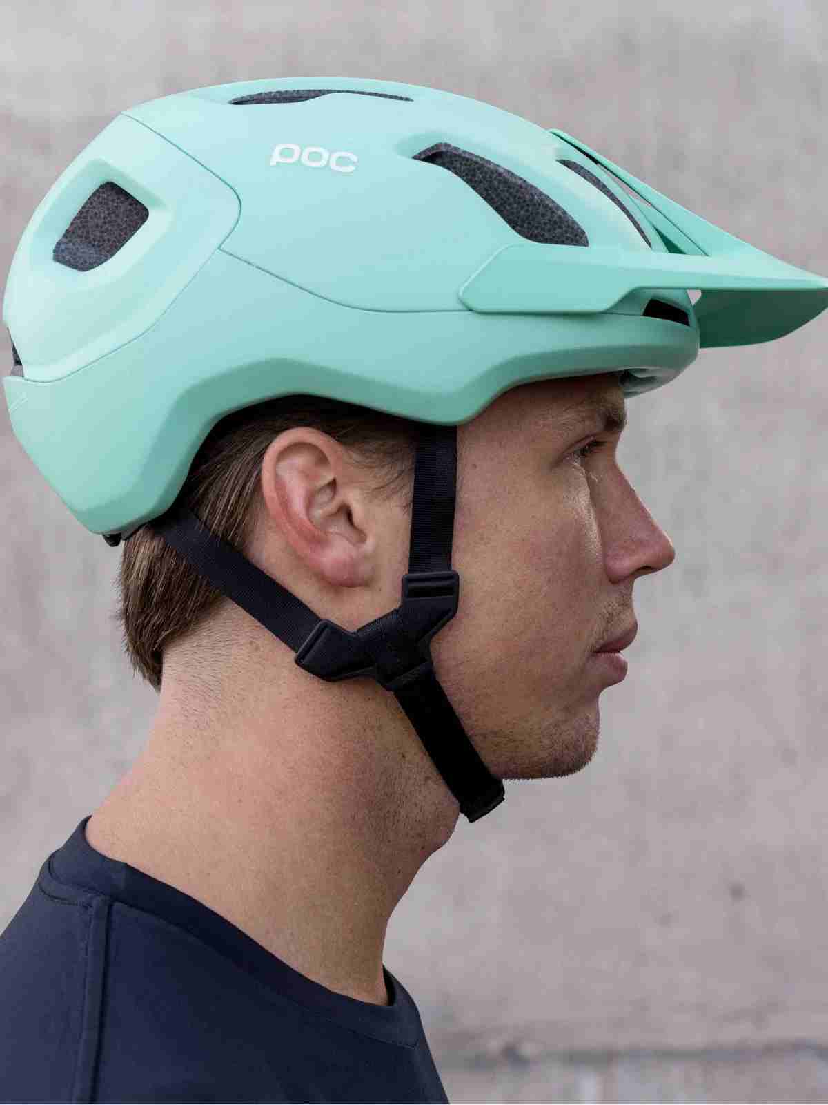Kask Rowerowy POC AXION SPIN - rowerowy - Adventure Sports