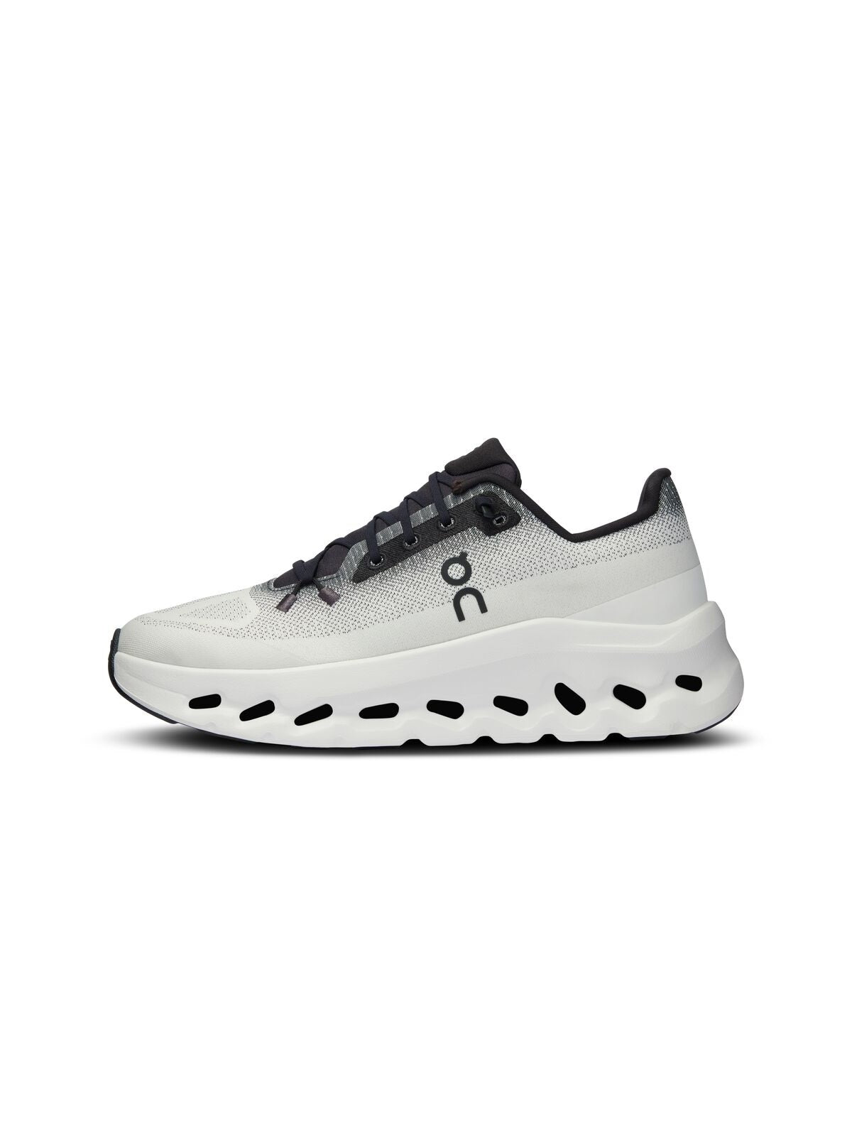 Buty damskie ON RUNNING Cloudtilt biało czarny