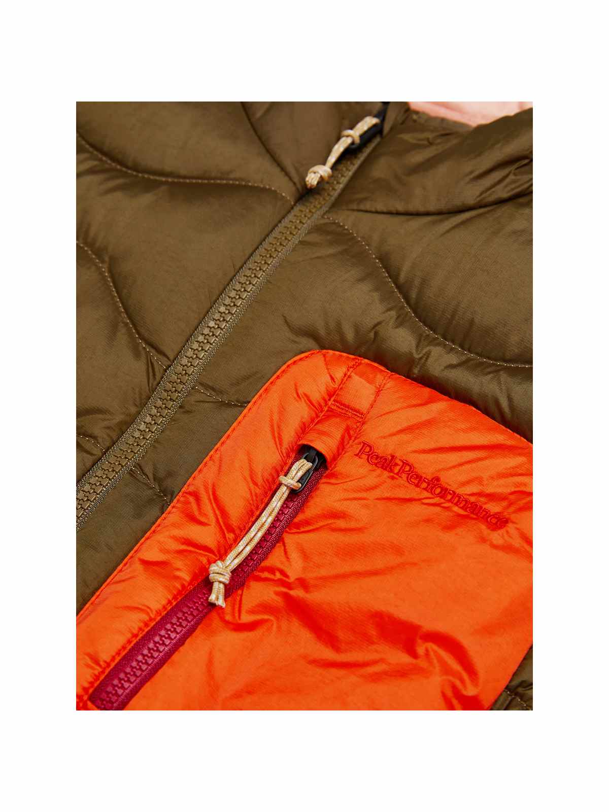 Kamizelka PEAK PERFORMANCE W Helium Utility Down Vest brązowy