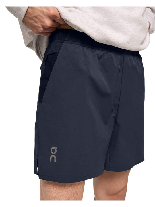 Szorty do biegania ON RUNNING Essential Shorts granatowy
