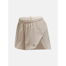 Szorty treningowe damskie PEAK PERFORMANCE W Trail Light Shorts beżowe - Adventure Sports
