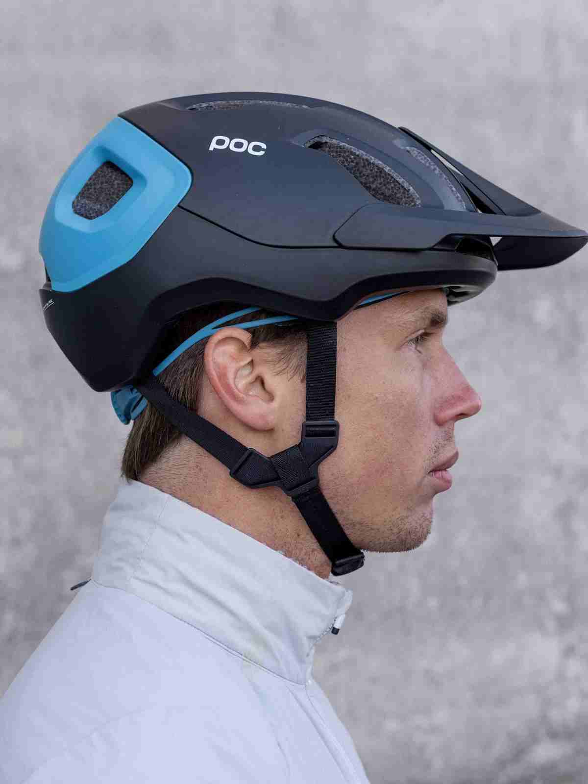 Kask Rowerowy POC AXION SPIN - rowerowy - Adventure Sports