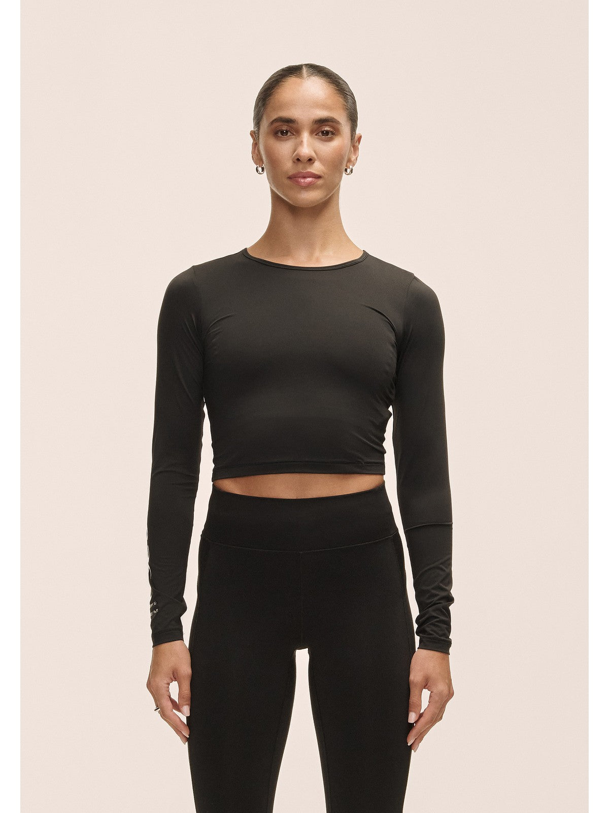 Koszulka damska treningowa Casall Graphic Crop Long Sleeve czarny