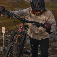 Kask rowerowy POC AXION - czarny
