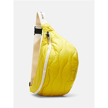 adventuresports nerka-peak-performance-helium-bum-bag-g80248100-71k front
