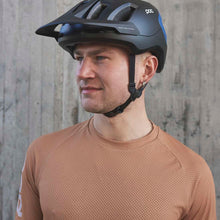 Kask rowerowy POC AXION - czarno niebieski
