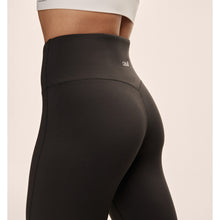 Spodnie damskie Casall Soft Touch Flared Pants czarny
