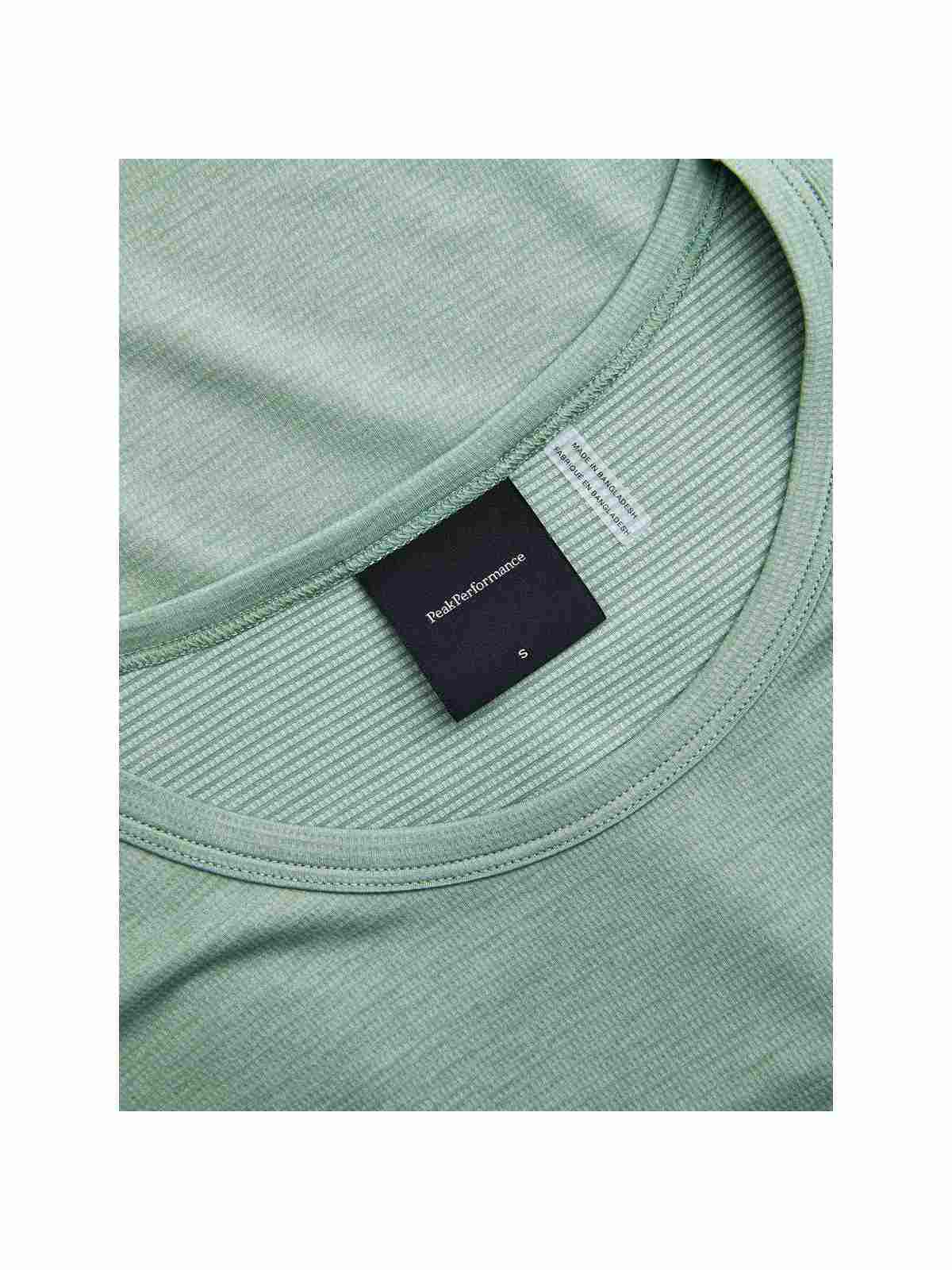 adventuresports koszulka-peak-performance-w-trail-longsleeve-g79359100-g68 detail1