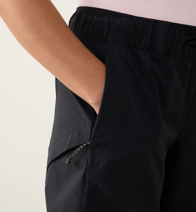 Szorty HAGLÖFS Hede Shorts Women true black
