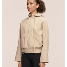 Kurtka damska CASALL Aria Zip Hoodie Jacket kolor beżowy
