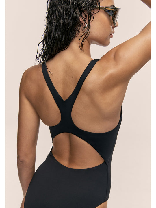 Kostium kąpielowy CASALL Deep Racerback Swimsuit kolor czarny
