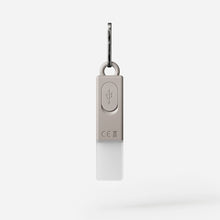 Zawieszka świecąca BOOKMAN Lightstick Sand Gray
