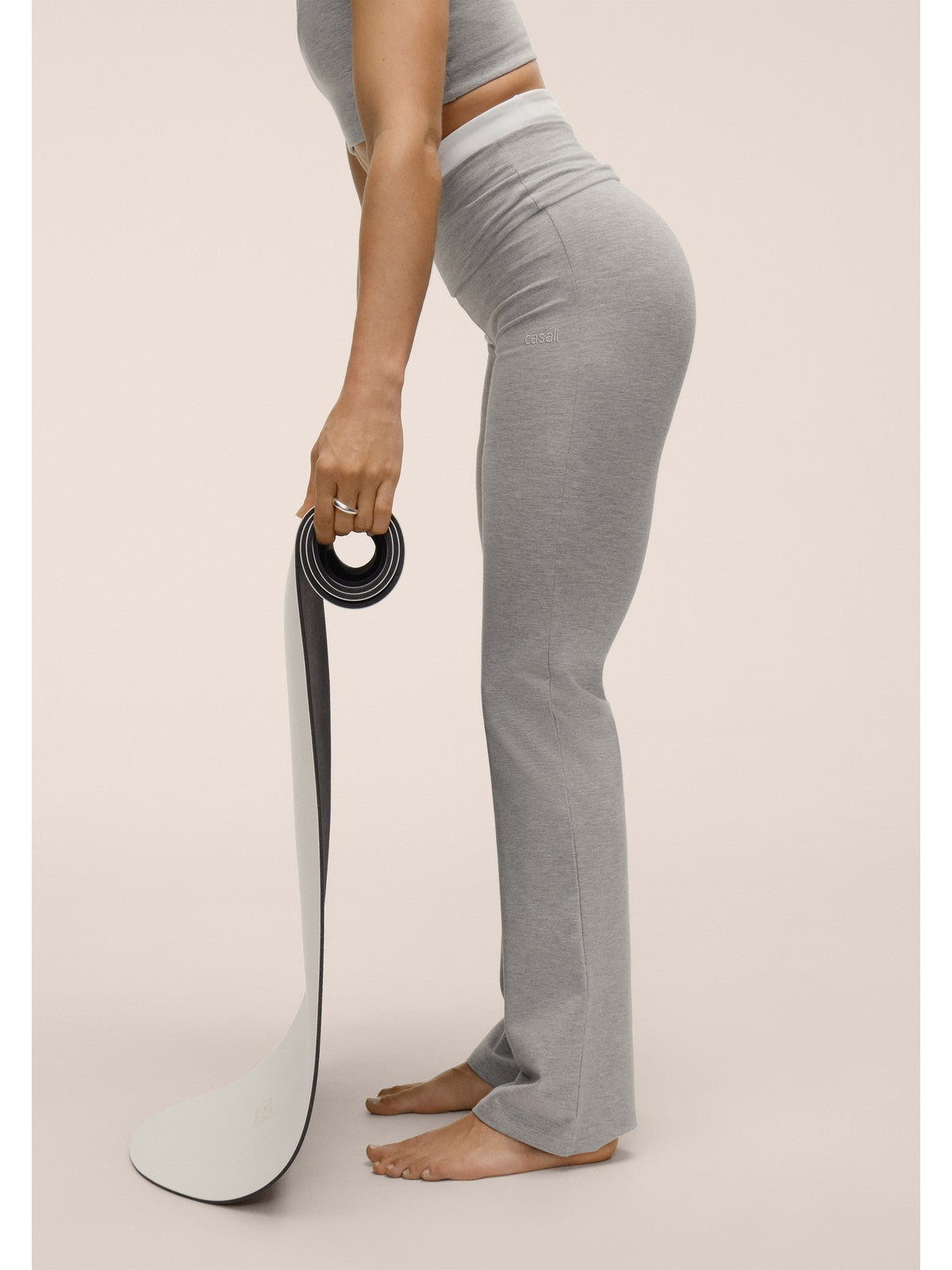 Spodnie damskie CASALL Sublime Folded Flare Pants kolor szary