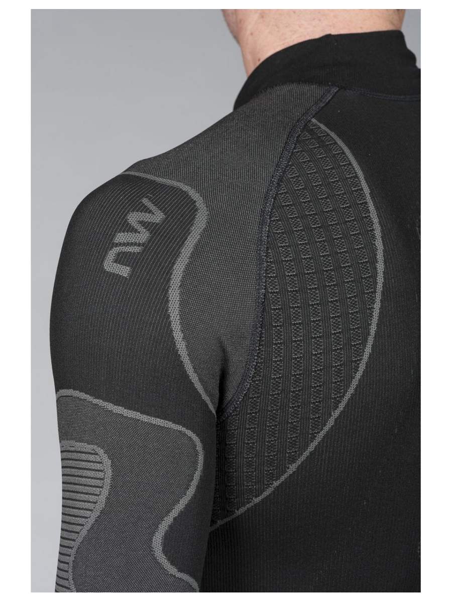 Koszulka termoaktywna NORTHWAVE High Neck Revolution Baselayer LS – Black