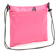 Torebka HAGLÖFS Flat accessory bag lantana pink

