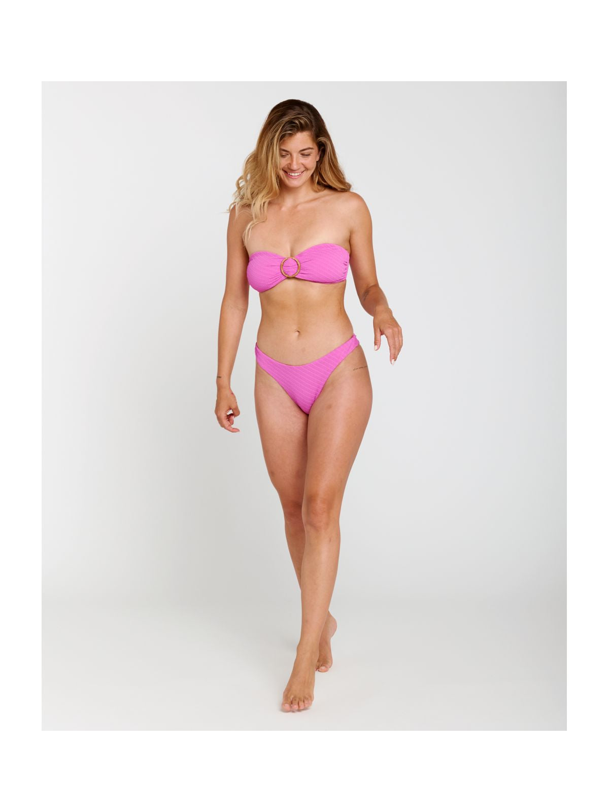 Dół od bikini damski RIP CURL Custom Rib Hi Leg Cheeky różowe