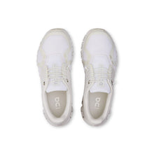 Buty damskie treningowe ON RUNNING Cloud 6 biały
