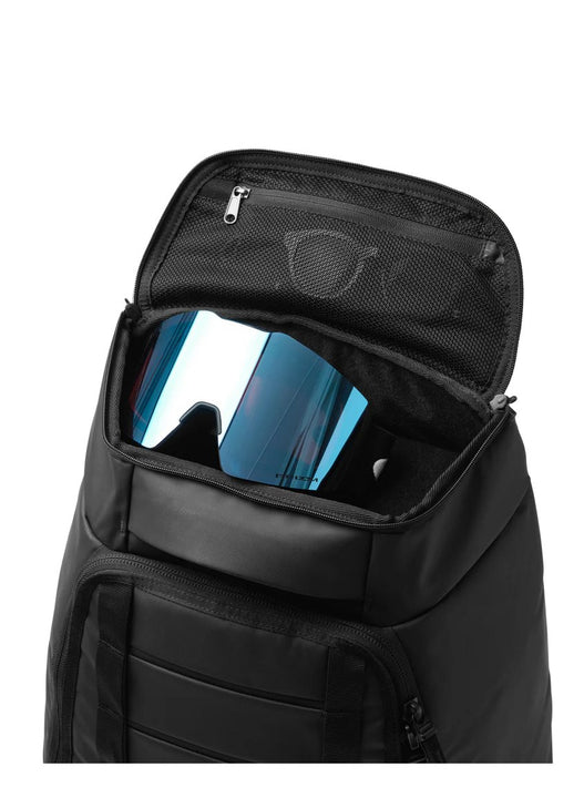 Plecak Db™ Hugger Bootpack 45L Black Out

