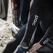 Nogawki rowerowe POC AVIP CERAMIC - czarny - Adventure Sports
