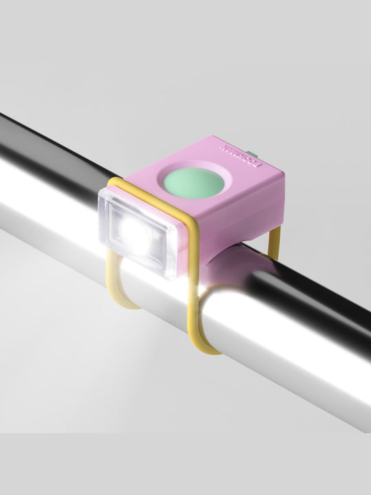 Lampka rowerowa BOOKMAN Block Light Front 50lm różowy
