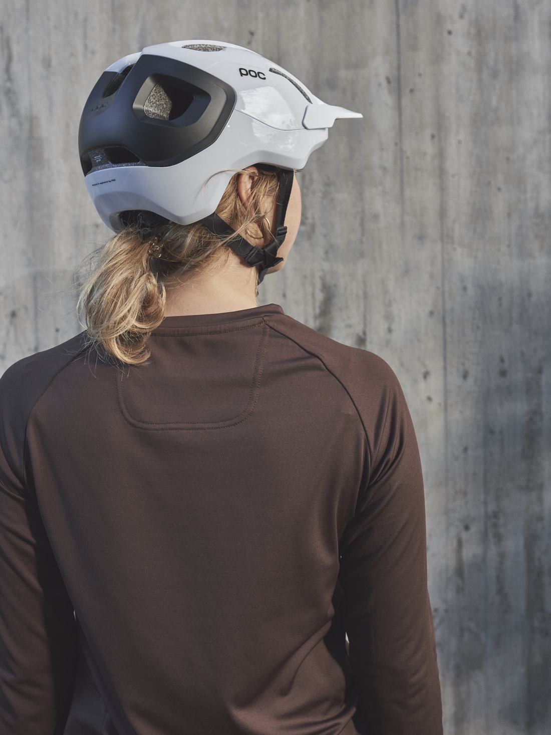 Koszulka rowerowa POC W’S REFORM ENDURO - brązowy - Adventure Sports