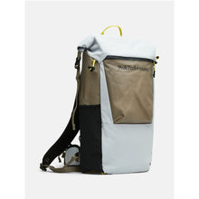 adventuresports plecak-peak-performance-hike-backpack-g80705020-g67 front
