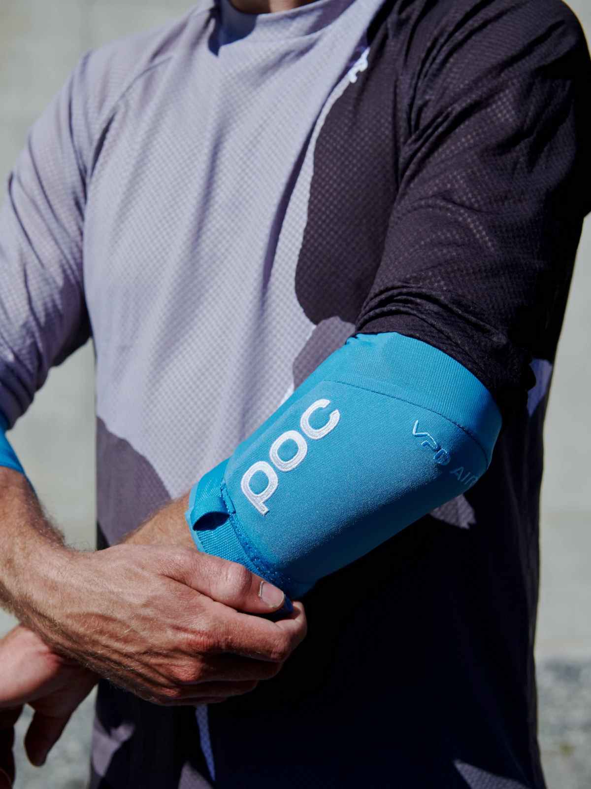 Ochraniacze na łokcie POC JOINT VPD AIR - niebieski - Ochraniacz - Adventure Sports