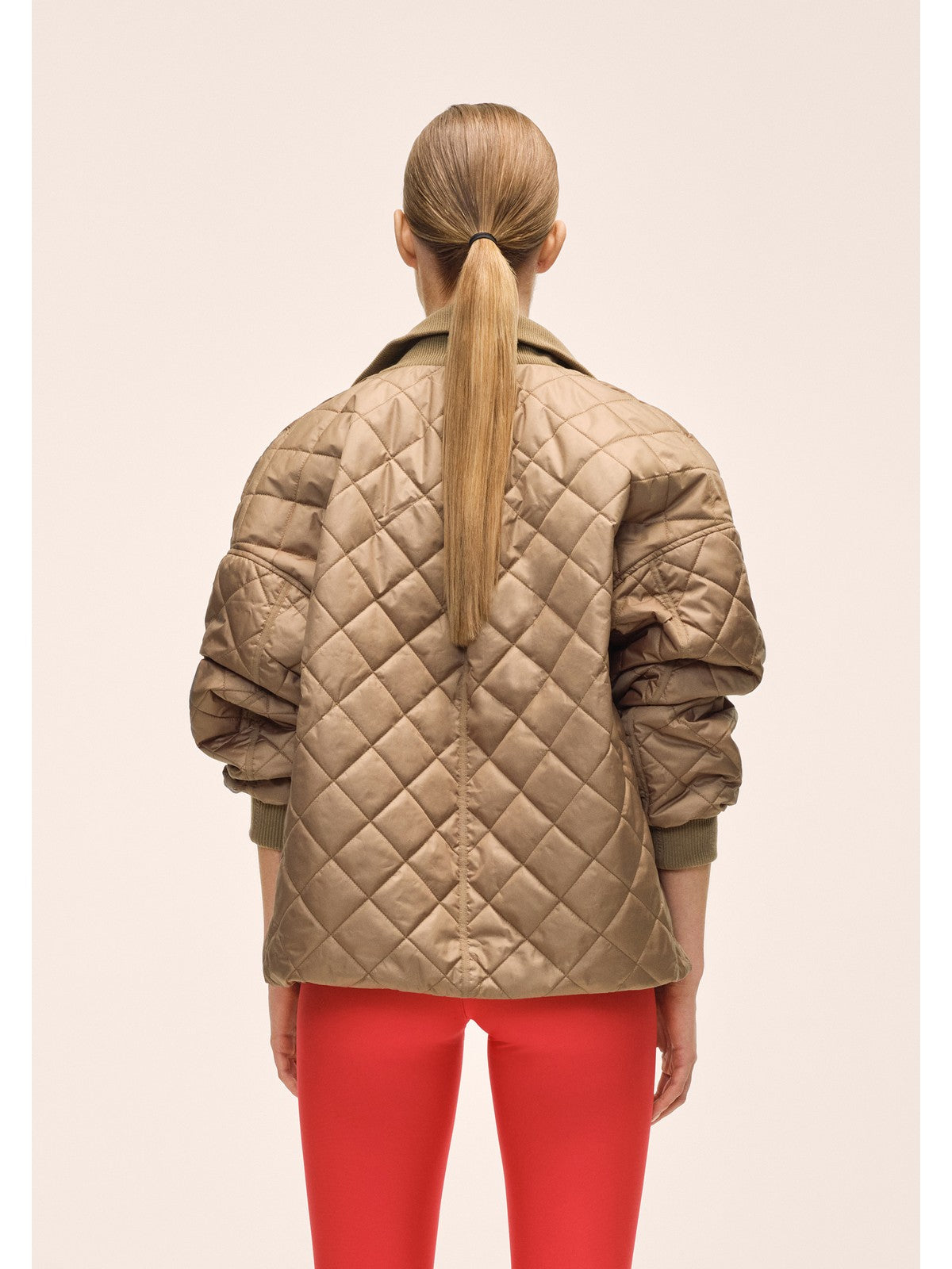 Kurtka damska CASALL Nordic Quilted Jacket kolor brązowy