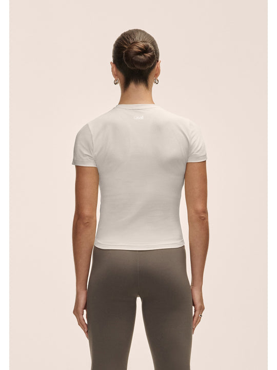 Koszulka treningowa damska CASALL Cotton Blend Slim Tee kolor biały
