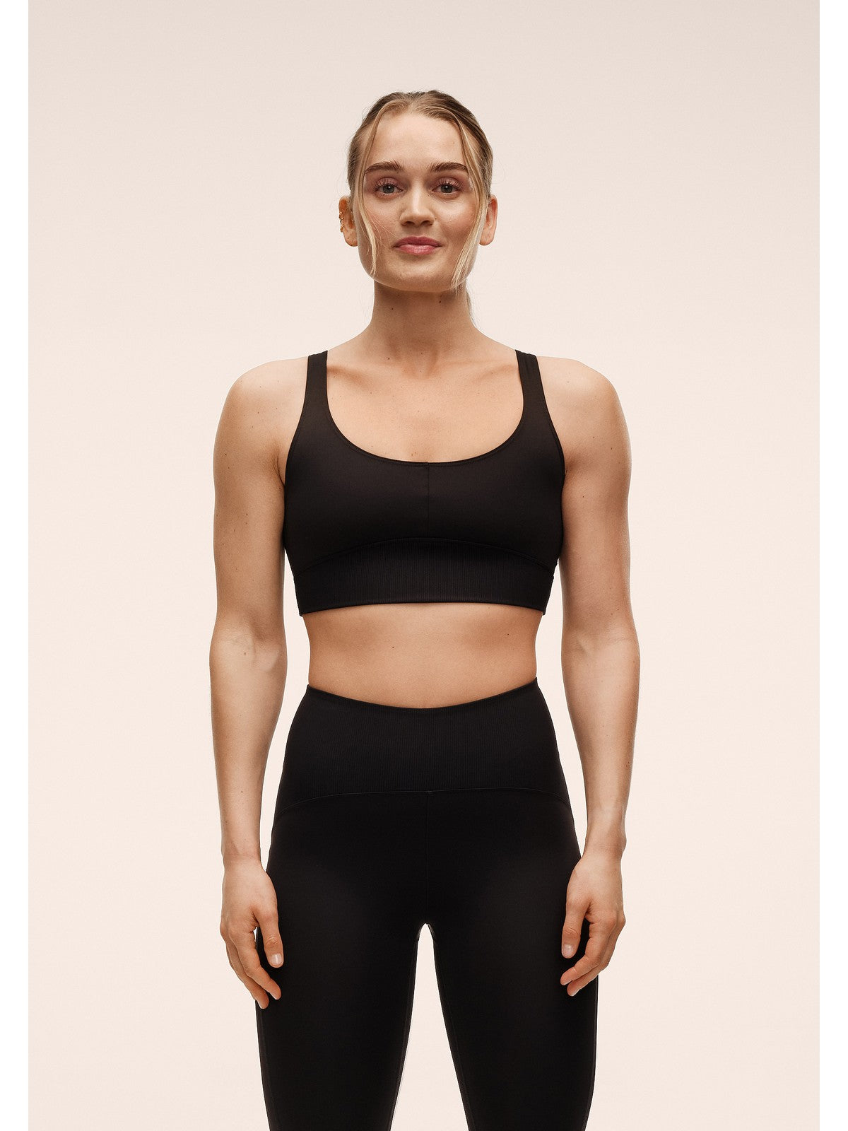 Top damski CASALL Brace Rib Top czarny