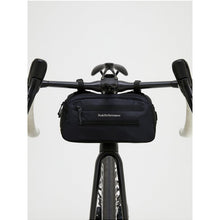 adventuresports nerka-peak-performance-street-bike-bag-g80777010-050 detail
