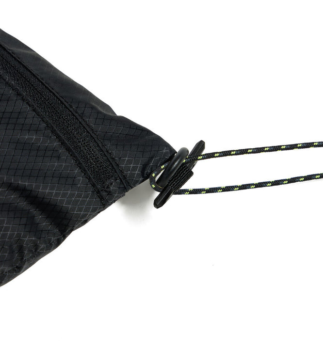 Torebka HAGLÖFS Flat accessory bag true black
