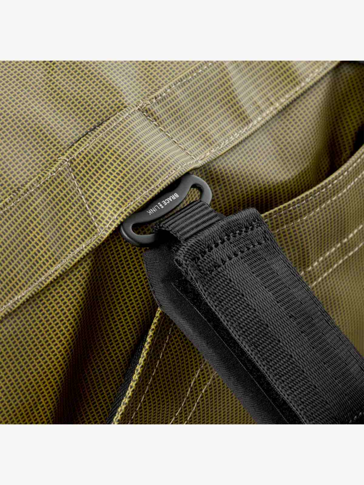 Torba podróżna EVOC Duffle Bag 40 curry - black