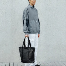 Torba Db™ Essential Tote 20L czarny
