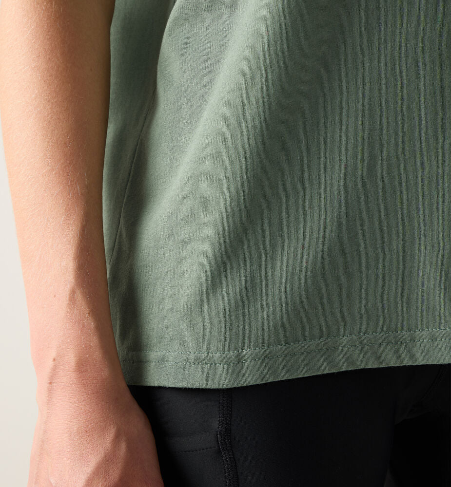Koszulka HAGLÖFS Outsiders Graphic Tee Women chlorophyll green