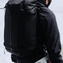 Plecak narciarski Db™ Backcountry Backpack 25L Black Out
