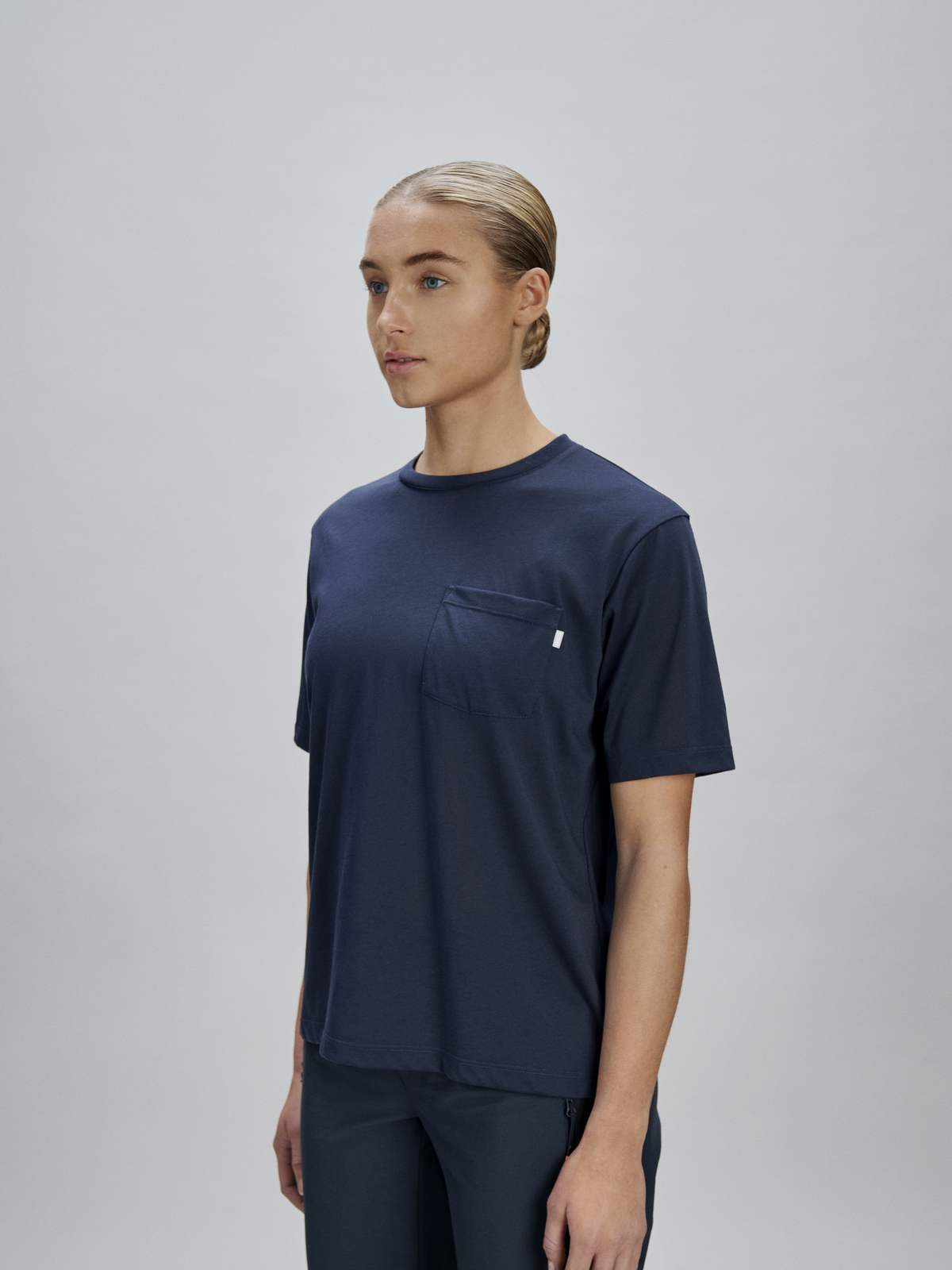 Koszulka rowerowa damska POC W's Motion S/S Jersey granatowa
