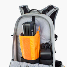 Plecak rowerowy EVOC FR Enduro E-Ride 16 stone - bright orange
