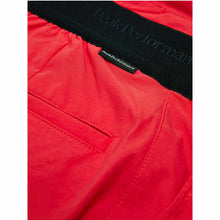 Szorty PEAK PERFORMANCE W Player Shorts czerwony - Adventure Sports
