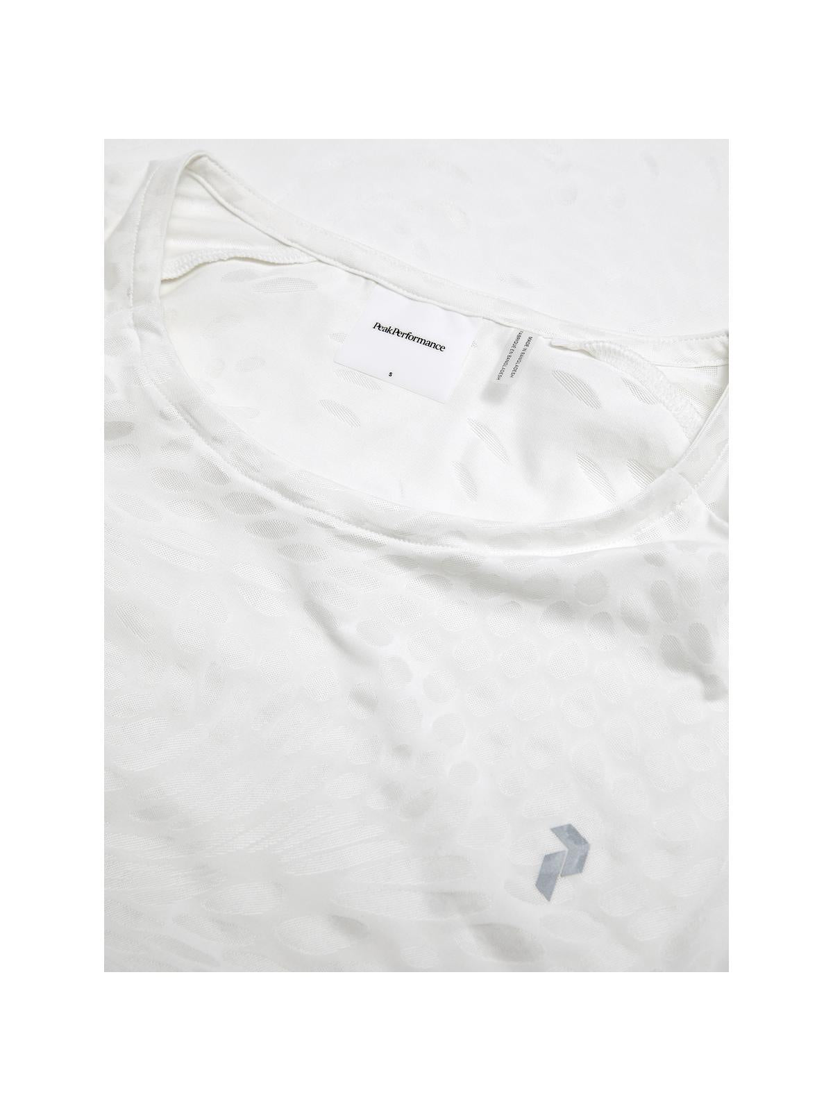 adventuresports koszulka-peak-performance-w-discover-t-shirt-g80718020-099 detail1