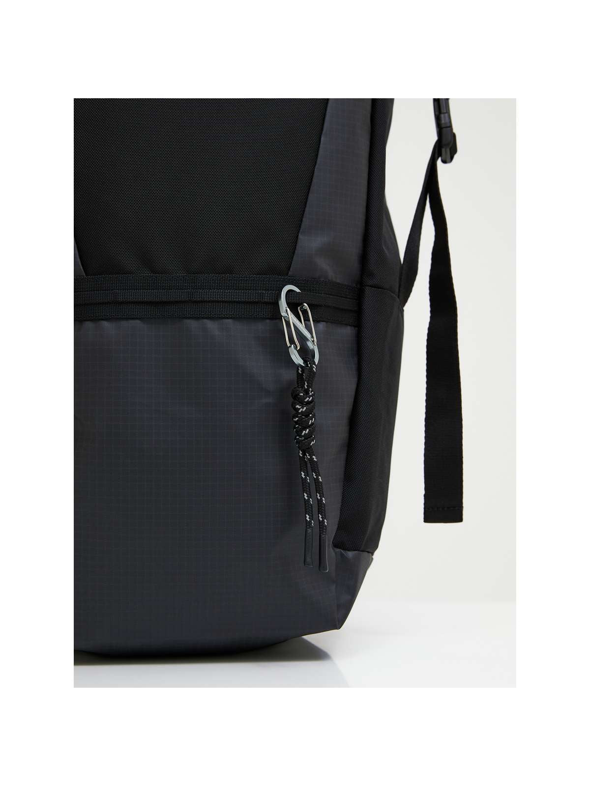 Plecak PEAK PERFORMANCE Roll Top Backpack czarny