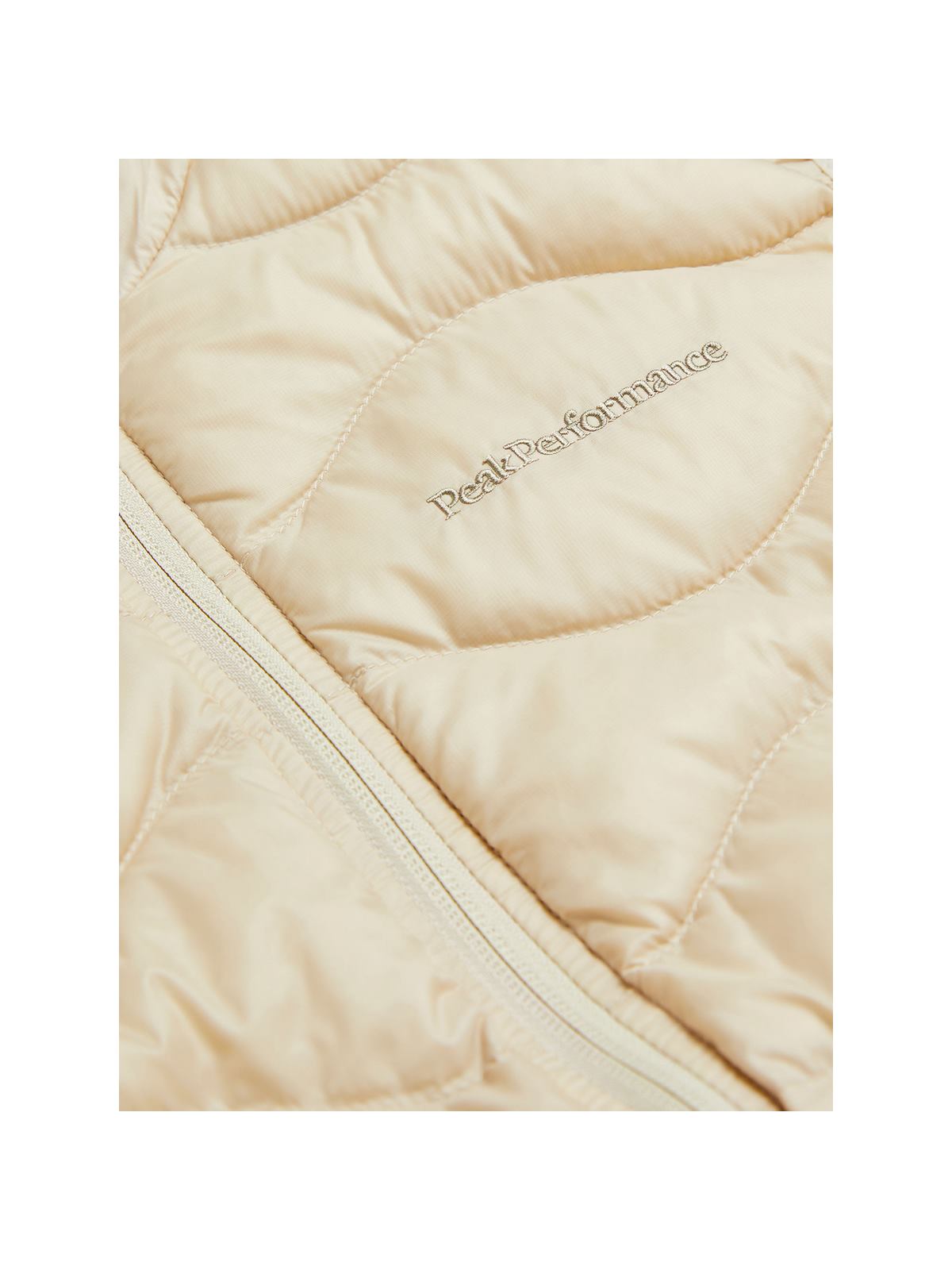 adventuresports kamizelka-peak-performance-w-helium-down-vest-g79846040-n36 detail