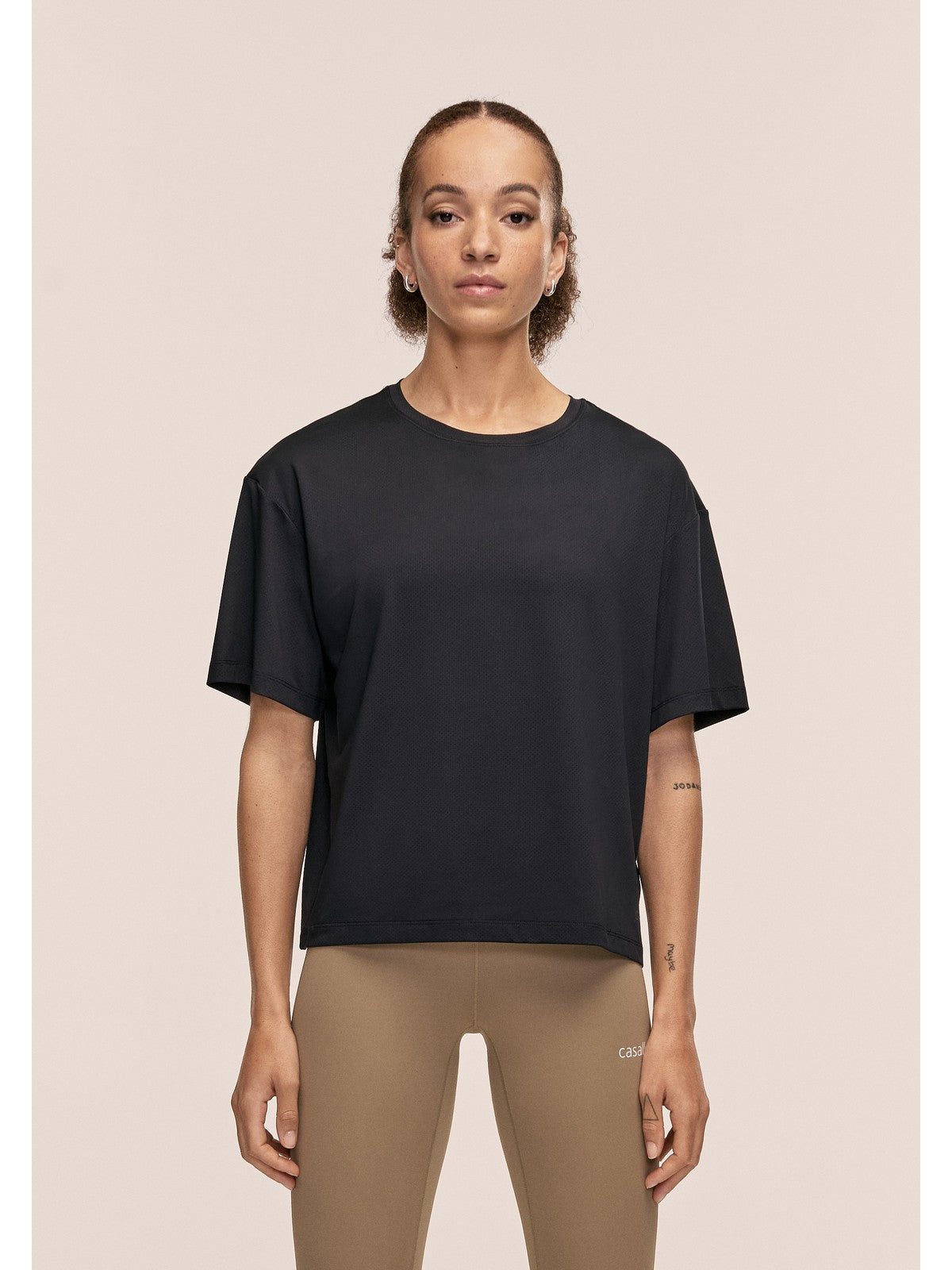 Koszulka damska CASALL Laser Mesh Tee kolor czarny