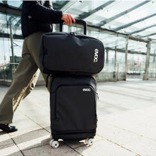 Walizka EVOC 4-Wheel Trolley 40 carbon grey - black

