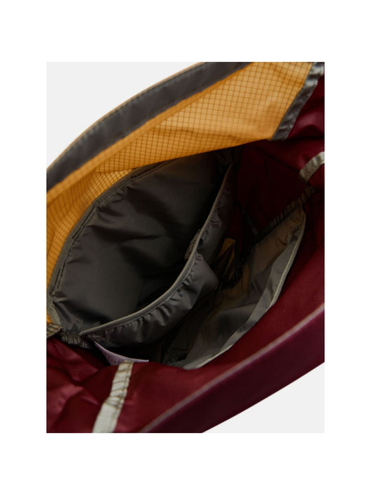 Plecak PEAK PERFORMANCE Roll Top Backpack brązowy
