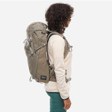 Plecak MILLET W HIKER AIR 28 brązowy
