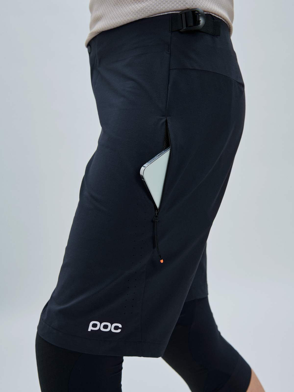 Spodenki rowerowe damskie POC W's Motion Air Shorts czarny