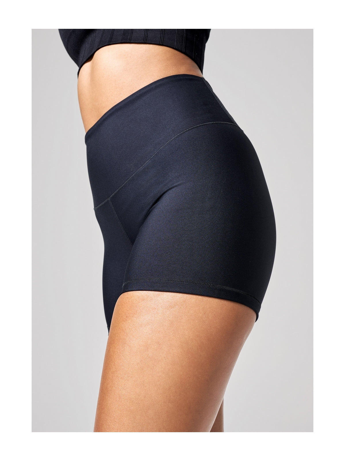 Bokserki sportowe CASALL Ultra High Waist Hot Pant czarny