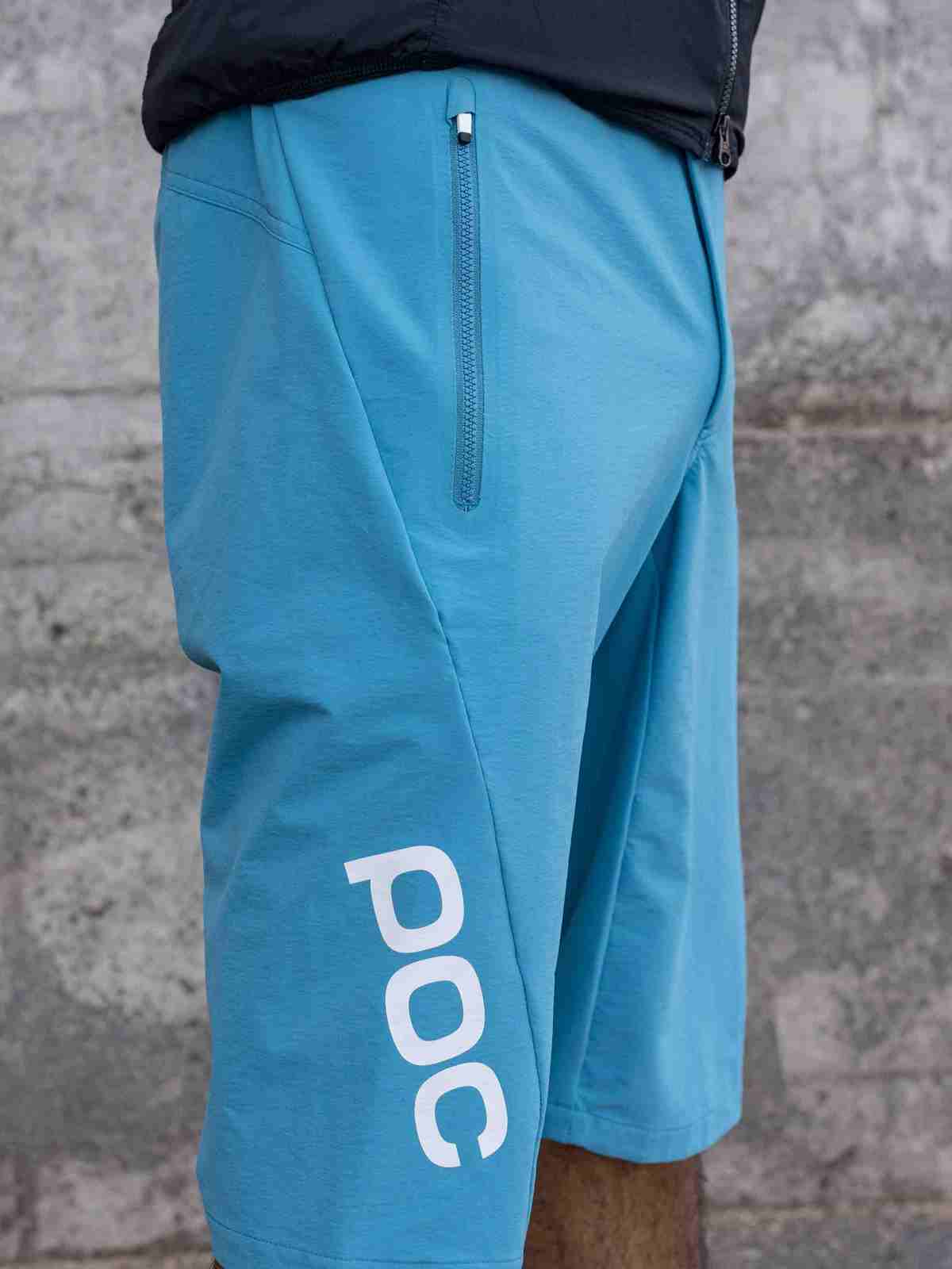 Spodenki rowerowe POC ESSENTIAL ENDURO - niebieski - Adventure Sports