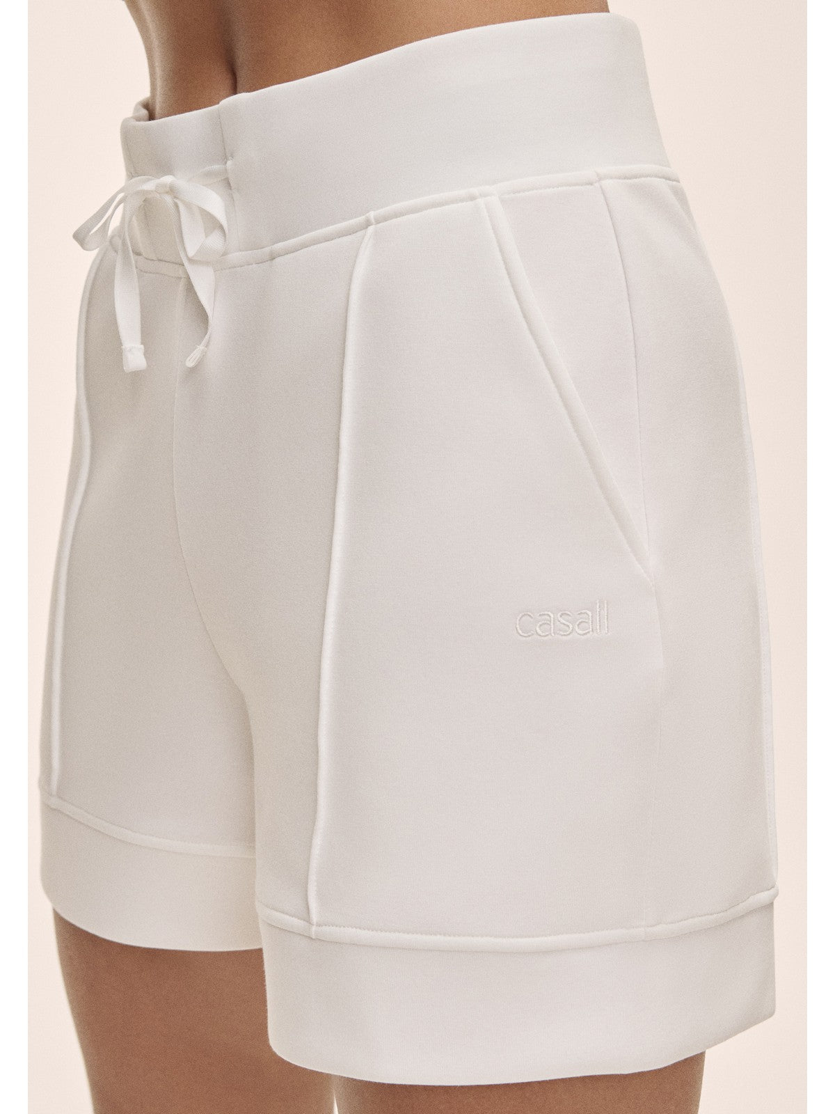 Szorty damskie Casall Aria Shorts białe - Adventure Sports